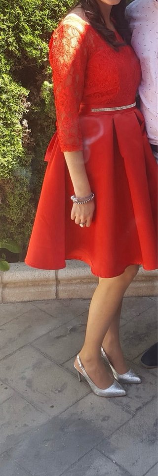 Vestido rojo fiesta encaje y satén