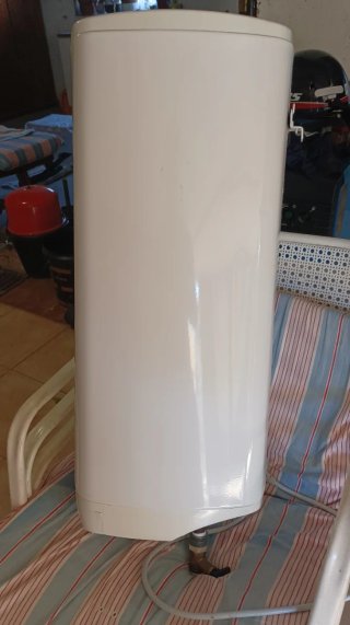Calentador de agua eléctrico