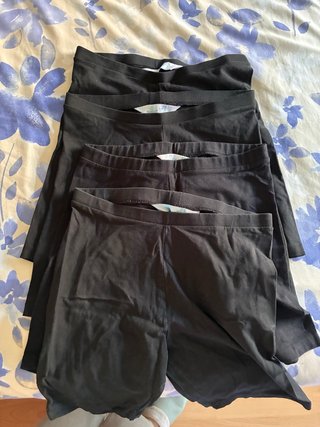 Pantalones cortos negros