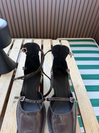 Zapatos Miin Marrones