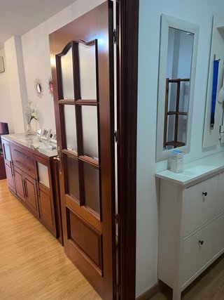 Puerta de interior de madera