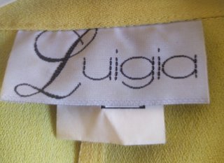 Chaqueta larga amarilla señora