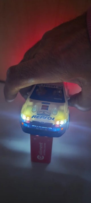 Scalextric Ford Escort RS Cosworth Repsol