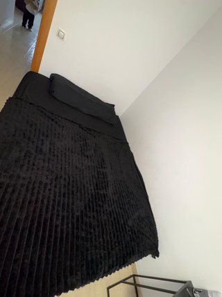 Cama con colchón