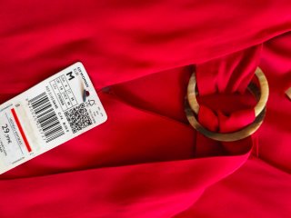 Lote 2 vestiti Mango beige e rosso (con etichetta)