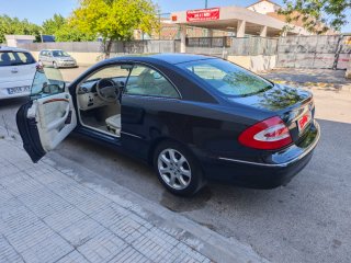 Mercedes-Benz  CLK 2005