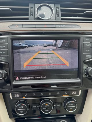 Volkswagen Passat 2017 por 380€/mes