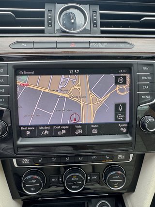 Volkswagen Passat 2017 por 380€/mes