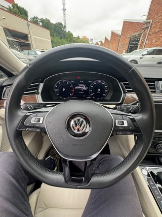 Volkswagen Passat 2017 por 380€/mes