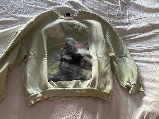 Sudadera Baby Yoda Star Wars Bershka Talla S
