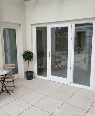Carpintero, ventanas, puertas, armarios