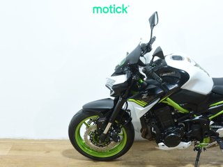 KAWASAKI Z 900 (FULL)