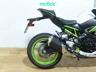KAWASAKI Z 900 (FULL)