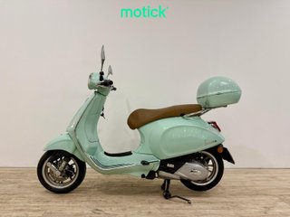 VESPA PRIMAVERA 125 (TOP CASE) (IVA DEDUCIBLE)