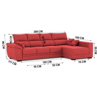 Sofá chaise long rojo con cojines rojos