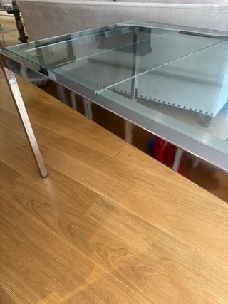 Mesa de centro cristal y metal plateado