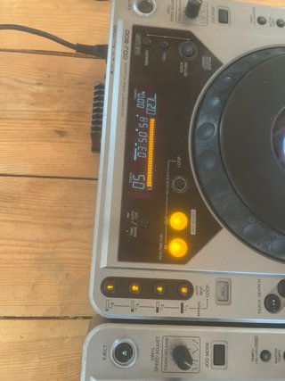 2 Pioneer CDJ-800 MK1
