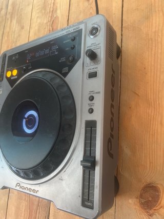 2 Pioneer CDJ-800 MK1