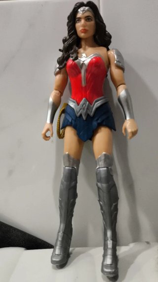 Figura Wonder Woman GRANDE Edición Coleccionista