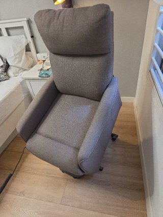 Sillón reclinable y ayuda para levantarse