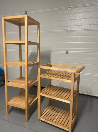 Estantería de madera