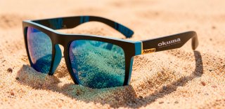 Gafas de sol polarizadas Okuma negras y azules