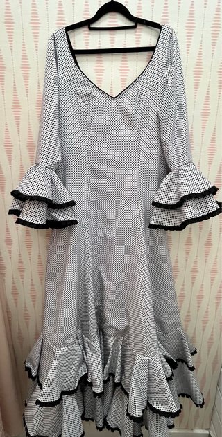 Vestido Flamenca Lunares Volantes