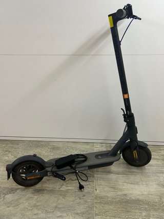 Patinete Eléctrico Negro