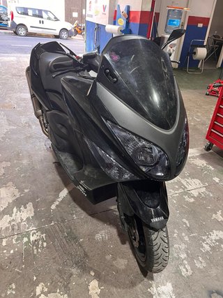 Yamaha Tmax 500 Maxi Scooter Negra