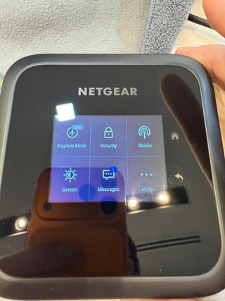 NETGEAR Nighthawk M6 5G WiFi 6 Router