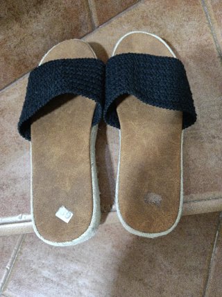 Sandalias negras talla 39