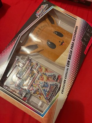 Colección Pokémon Evoluciones Prismáticas