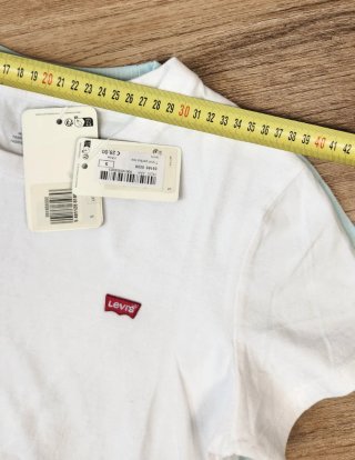 Set 2 T-shirts Levi's Donna tg. S Nuove