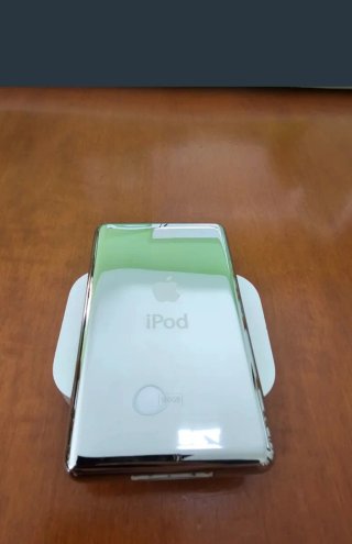 iPod Classic 7ª Gen 160GB Plata