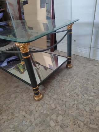 Mesa de centro cristal y metal dorado