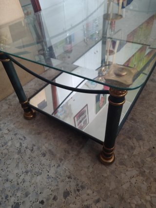 Mesa de centro cristal y metal dorado