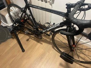 Bicicleta Bergamont Dolce + Rodillo Wahoo Kickr