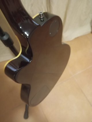 Guitarra DeArmond by Guild M75 Sunburst