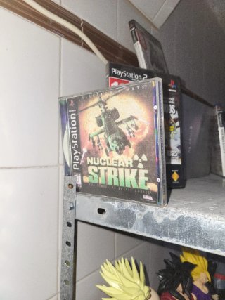 Lote Juegos PS2: Metal Gear, Moto Racer, Nuclear S