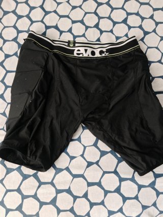 Culera EVOC d3O Talla XL