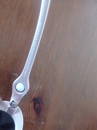 Occhiali da sole per bambini rosa e argentati 5€ ciascuno