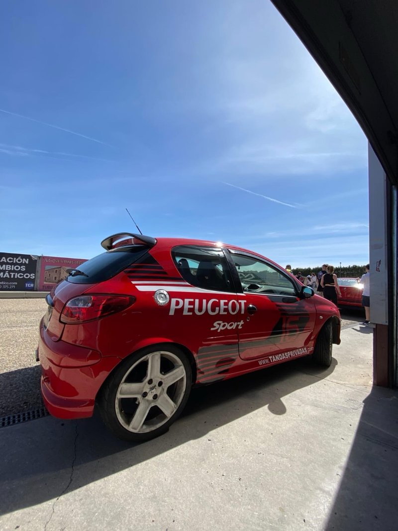 Peugeot 206 RC 2003 - foto 1