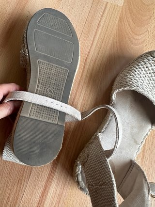 Zapatillas esparto beige bajitas