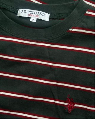 Camiseta U.S. Polo Assn. rayas verde granate