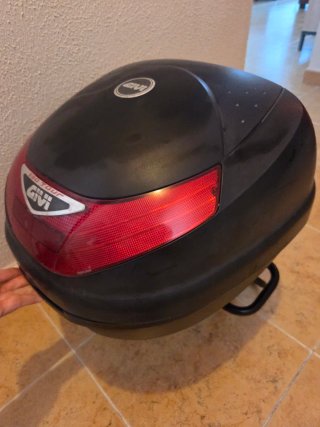 Maletín Givi E30 Tour Negro y Rojo