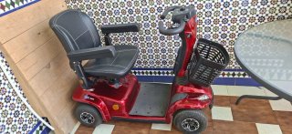Scooter Invacare Leo Rojo