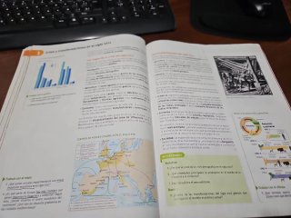 Geografía e historia. 2 ESO. Savia: Valencia y ...