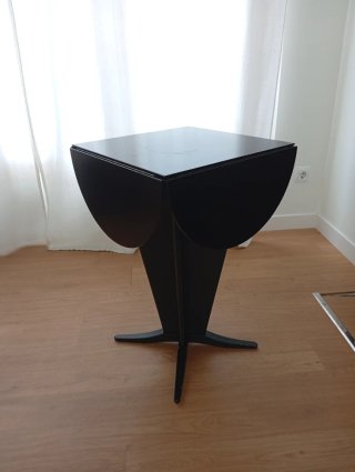 Mesa trébol negra plegable