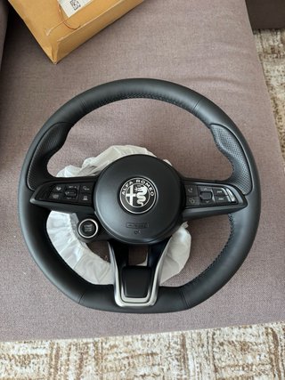 Volante Alfa Romeo Giulia/Stelvio Original