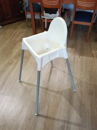 Trona bebé plástico IKea